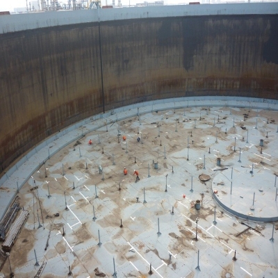 十萬立大罐浮船修復防腐